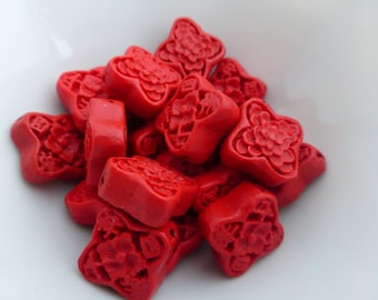 5 x Carved Faux Cinnabar Lacquerware Flower Beads Red 19mm, Resin Beads, UK Seller (OBT5009)