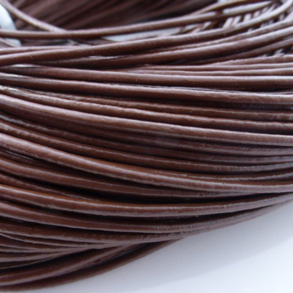 5 metres (5m) x 2mm Chocolate Brown Real Leather Cord Thong, Craft Supplies, Cord, UK Seller (FFC5035)