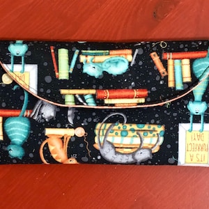 Cartera de tela estilo embrague doble doble con divertido estampado de gato