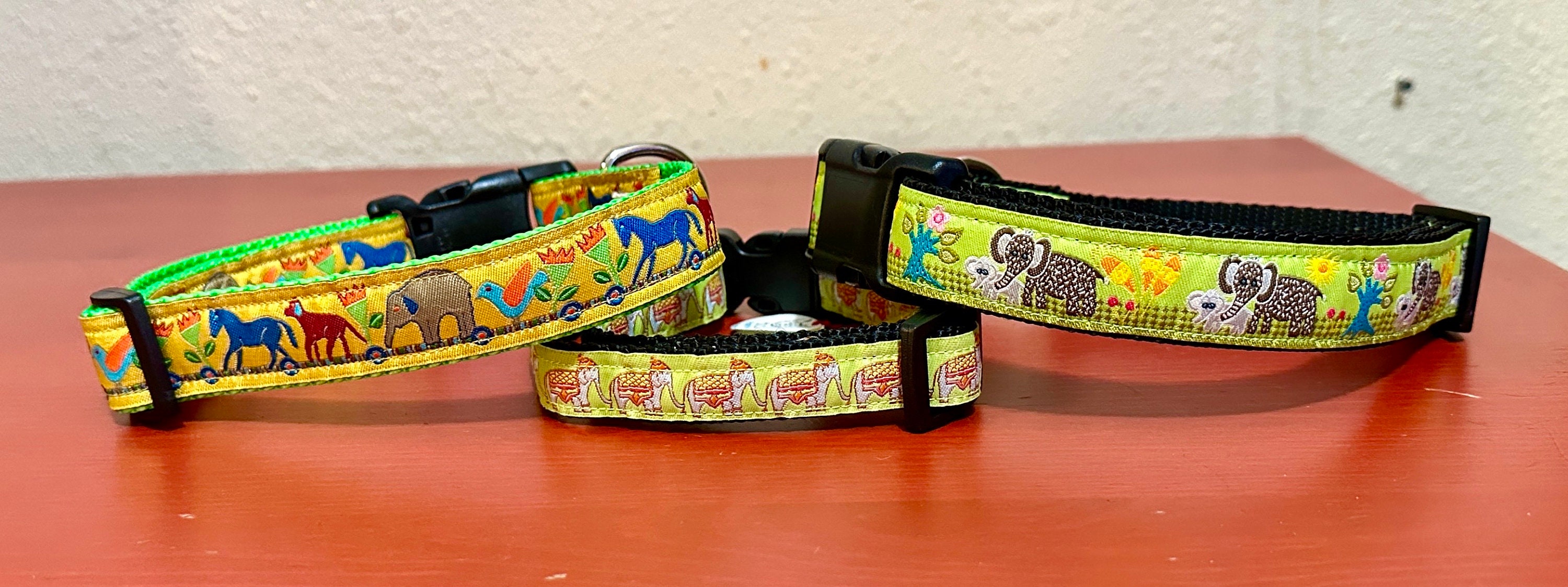 Dog collars in a variety of African and Asian elephant prints on Jacquard ribbon.