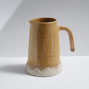 Rustic Mountain Yellow Pottery Pitcher 1L/Pottery Clay Pitcher/Large Handmade Pitcher/Cabin Kitchen Decor/Boho Nature Pottery Pitcher