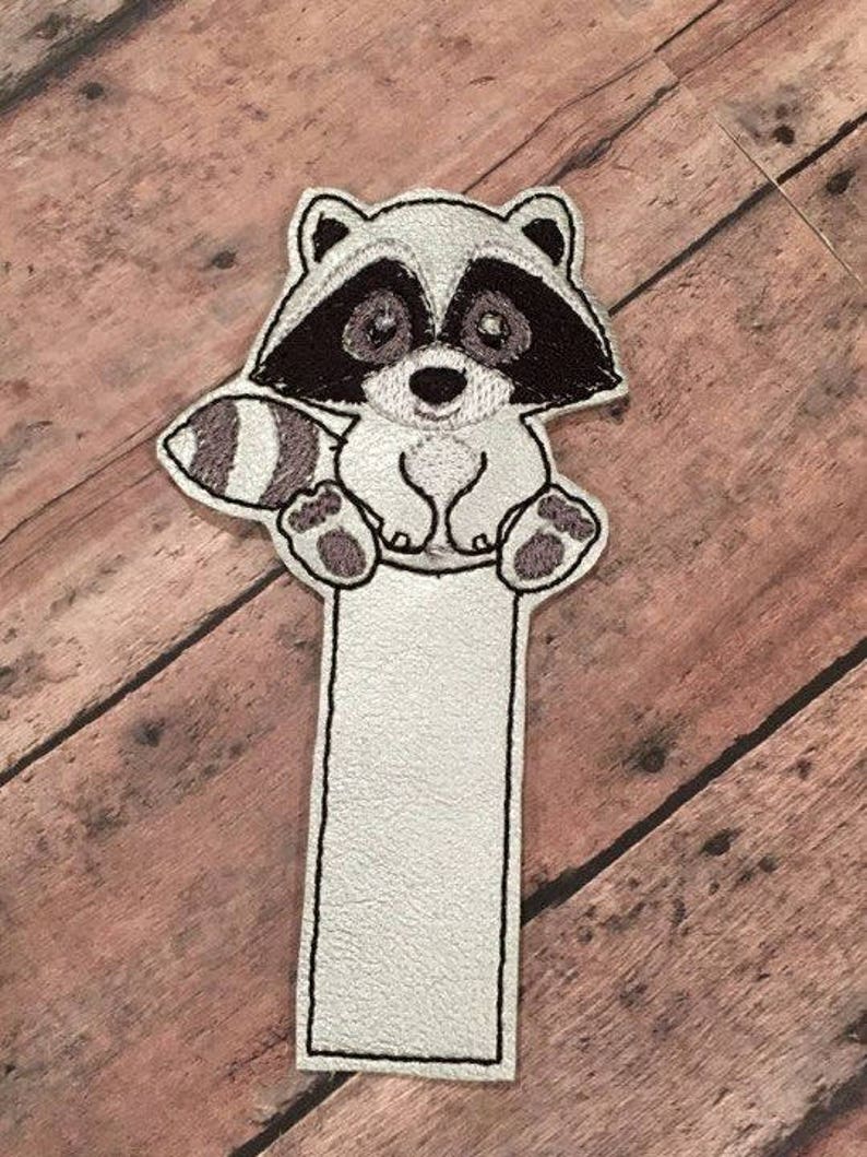 Raccoon Bookmark - in the Hoop - DIGITAL EMBROIDERY Design - Etsy