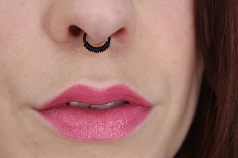 fake nose piercing