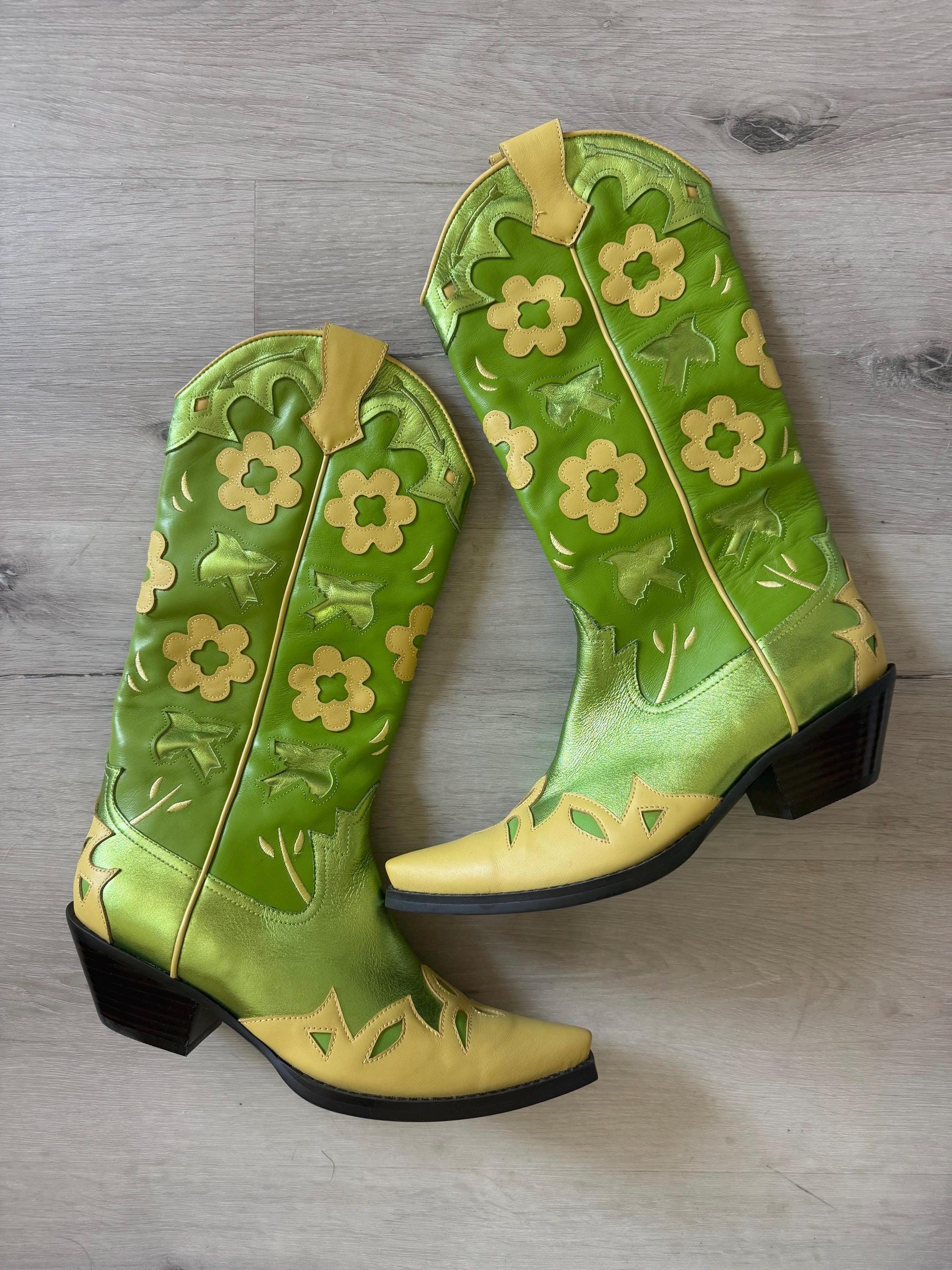 Jeffrey Campbell Metallic Green & Yellow Cowgirl boots/ Size 7.5 / Women’s