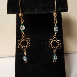 14k Gold Filled Flower Earrings