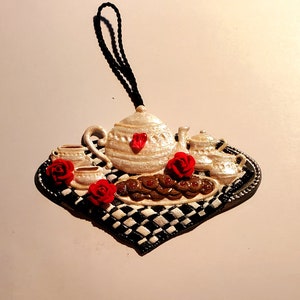 Queen of Hearts Teaparty Ornament