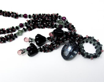 Dodelijke nachtschade Sieraden Belladonna Zwart Bloemen Victoriaanse Multi-Strand Armband Gothic Black Flowers Blad Paarse Steen Swarovski Kristallen