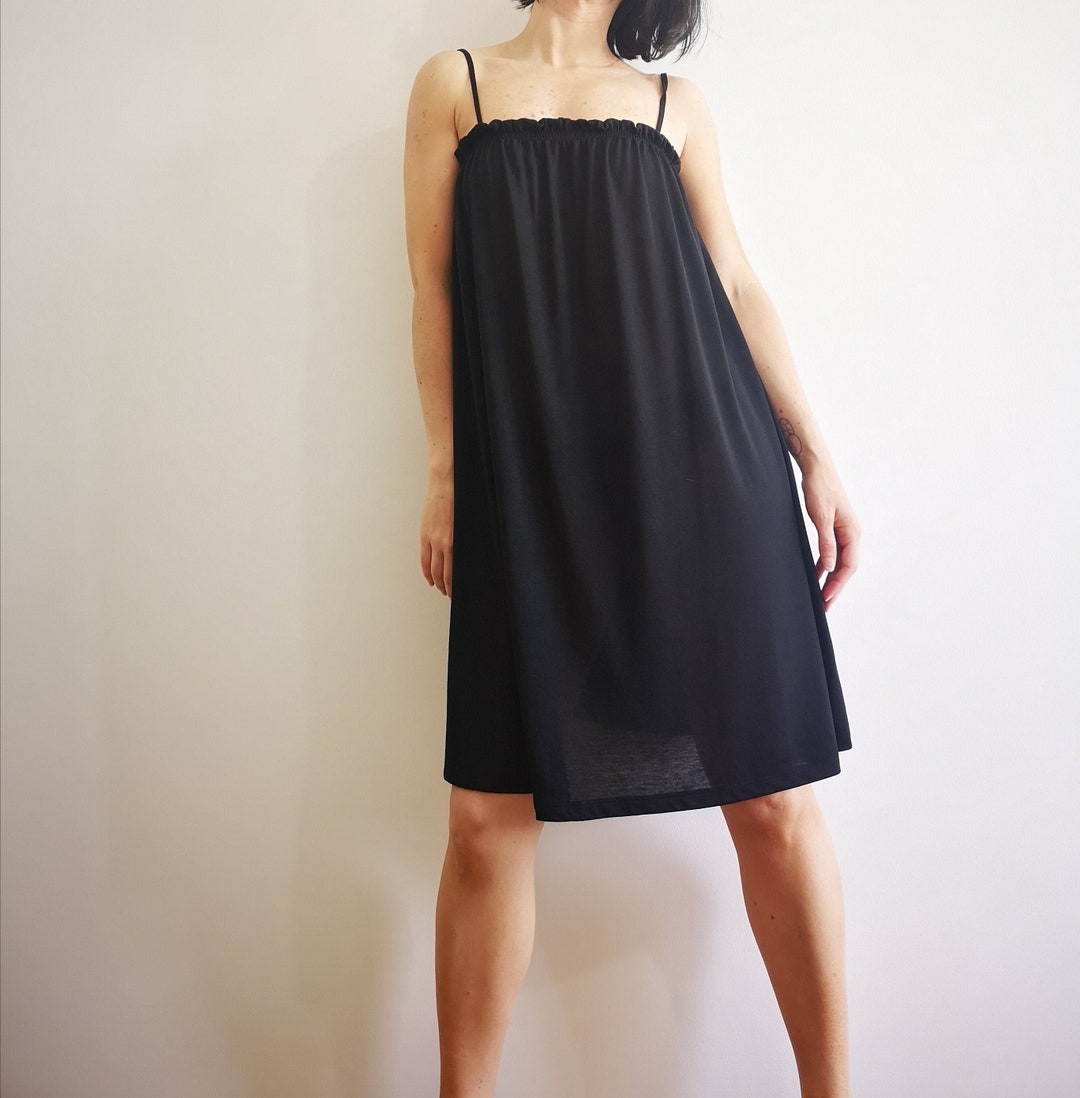 Midi Plain Tiered Sleeveless Dress main image 0