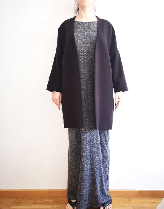 Women Black minimal coat - image 1