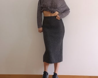 Women Knitted Grey skirt
