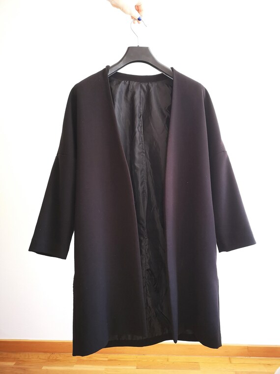 Women Black minimal coat - image 5