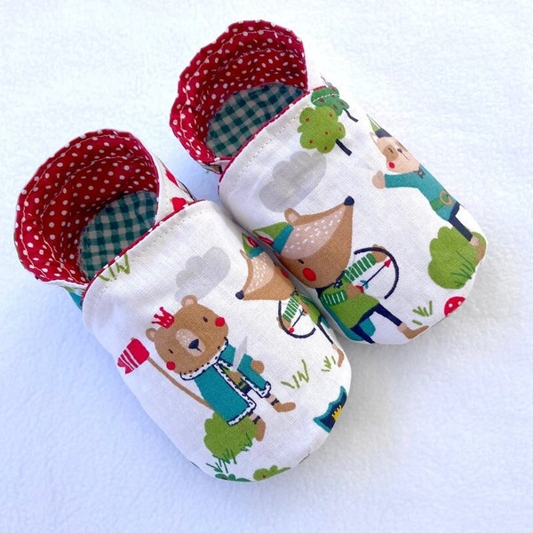 Soft forest slippers, cotton and suede for the sole, baby slippers, walking slippers, carrying slippers