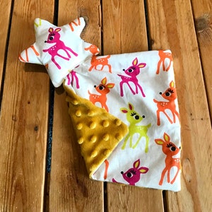baby comforter, baby comforter in minkee and cotton star comforter, newborn baby gift