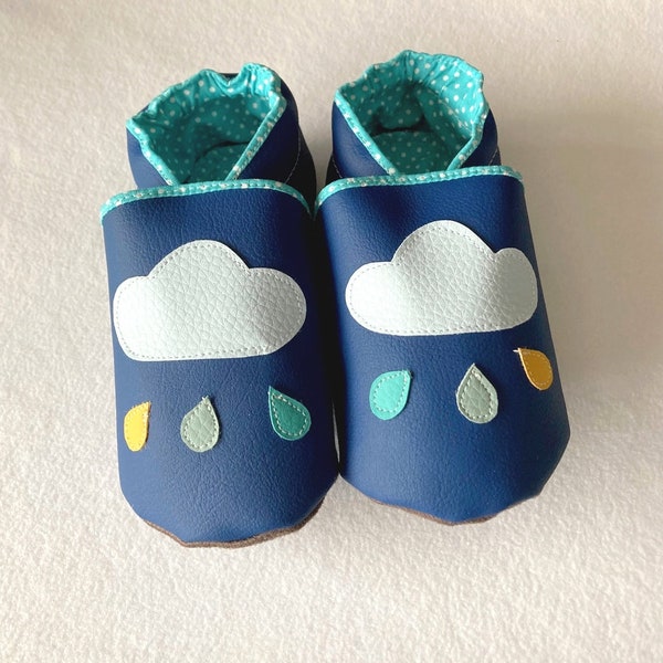 Chaussons souples bleu nuages bébé, simili cuir et polaire , de la naissance à la taille 36