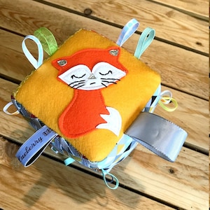 Little fox gripping cube, cloth toy, handling games