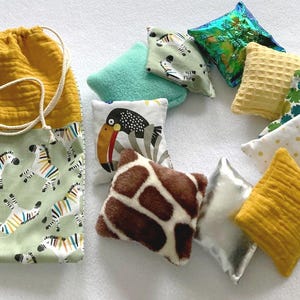 baby sensory beats, baby gripping toy, baby awakening, handmade toy Montessori style, awakening of the baby&#39;s senses, educational games