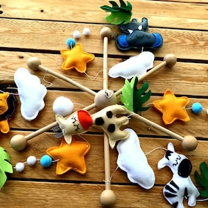 mobile baby animals of the savannah "cradle suspension", baby room decor, clouds, stars and pompoms