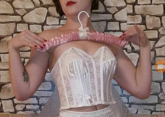 Rare 1950's 36B Pin Up Lace Overwire Longline Bra
