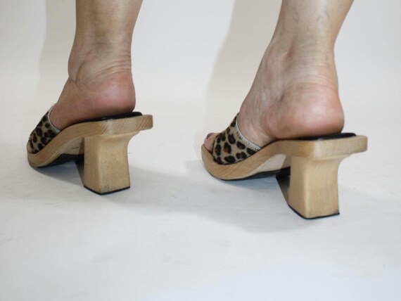 90s Guess Leopard Mules: Fuzzy Y2K Wooden Heel Sa… - image 6
