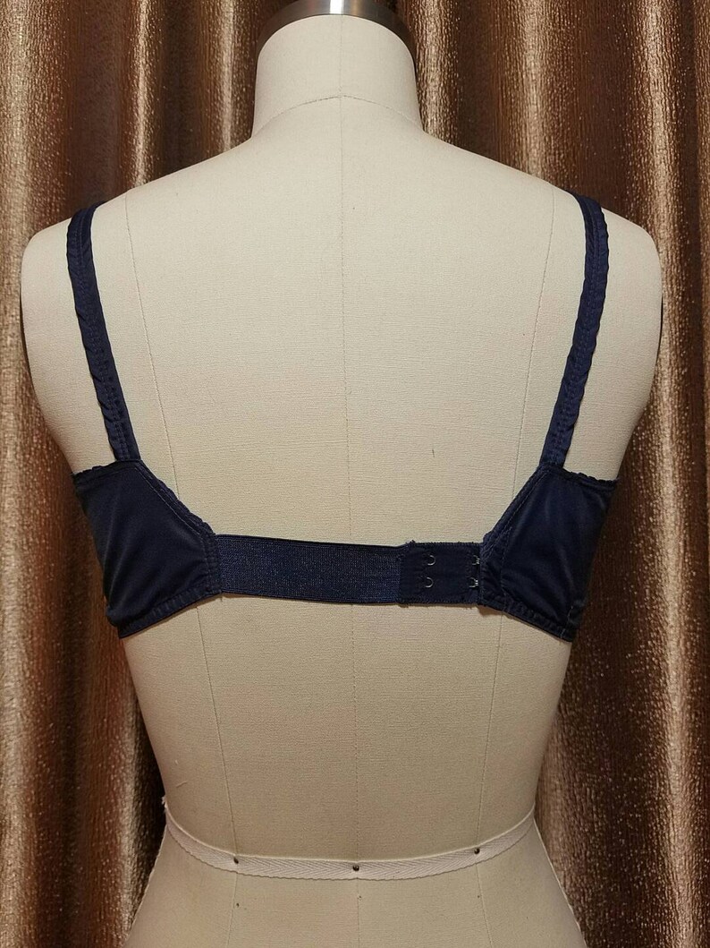 1950/'s 34B Navy Blue Nylon Sheen Bullet Bra by Lillyette Original