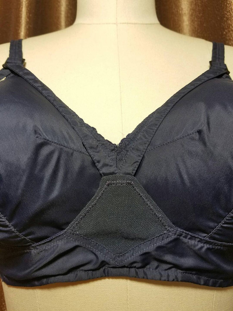1950/'s 34B Navy Blue Nylon Sheen Bullet Bra by Lillyette Original