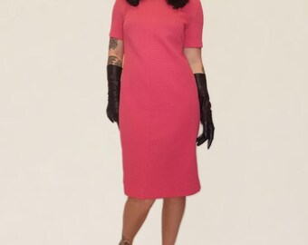 1960's Mod Geo Textured Fuschia Short Sleeves Shift Dress