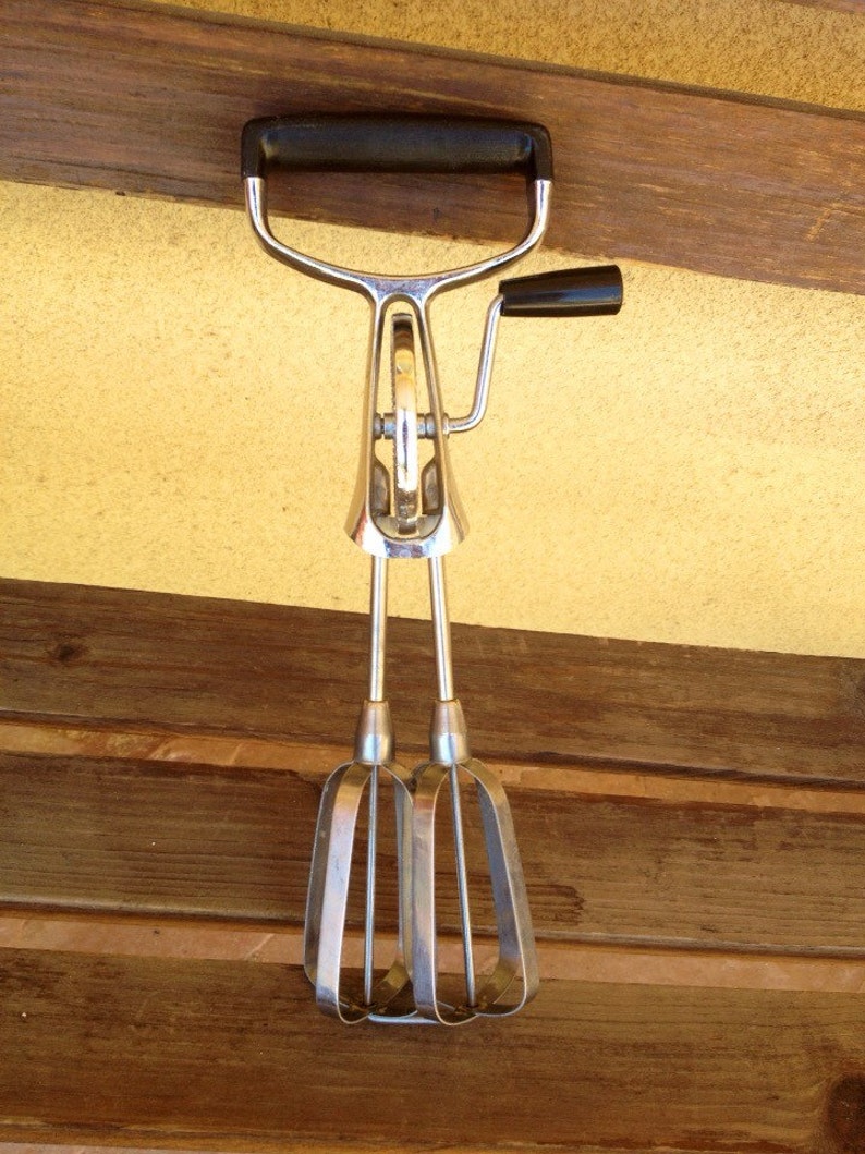 Vintage Hand Mixer Retro Kitchen hand mixer Metal Hand | Etsy