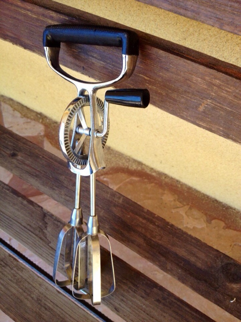 Vintage Hand Mixer Retro Kitchen hand mixer Metal Hand Etsy