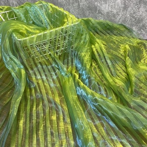 1Yard Iridescent Green Pleated Fabric,Fold Magic Organza Fabric,Soft&Smooth Ruff Lace Fabric,Mermaid Dress,Pleated Dress