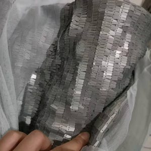 1 jard tkaniny z cekinami w kształcie jednorożca, holograficzna tkanina w kształcie prostokąta, tęczowa tkanina z cekinami na kimono, sukienkę imprezową, strój na festiwal muzyczny zdjęcie 16