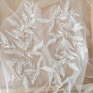 1PC Beaded Lace Applique,Off-White Lace Applique,Wedding Dress Applique,,Leaf Lace,Veil Trim Lace,3D Sequin Beaded Applique,Flower Lace