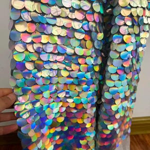 Tela de lentejuelas plateadas brillantes, tela de lentejuelas brillantes con gotas colgantes, tela de lentejuelas de sirena, fondo de lentejuelas, tela de espejo matelic 35#Irid Silver/White
