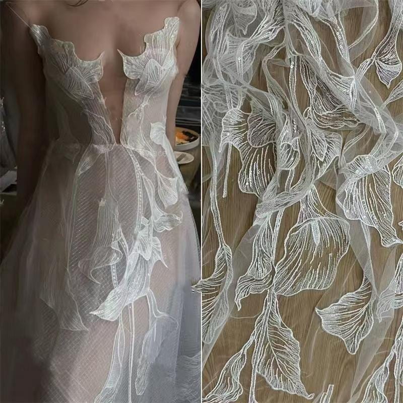 1Yard Flower Lace Fabric,0ff-White Embroidery Big Floral Lace,Wedding Bridal Dress,Bride Veil,Bridesmaids Dress Gown,Curtain Lace