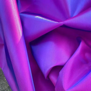 Iridescent Hot Pink Blue Satin Fabric,2Tone Gradient Color Stiff Yarn Polyester Fabric,Stage Costume Prom Party Cosplay Dress,DIY Supplies