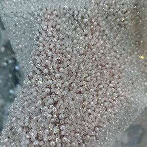 Tessuto di pizzo con perline bianco sporco di altissima qualità da 1 iarda, abito da sposa con perline piene, tessuto di pizzo con perline pesanti, pizzo francese, tessuto Houte Couture