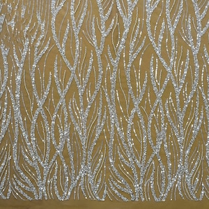 Neu! 1 Yard wunderschöne Off-White Bead Pailletten Spitzenstoff, Hochzeit Brautkleid, Abendkleid, Stickerei Spitzenstoff