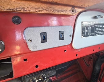 FJ40 Ashtray usb panel