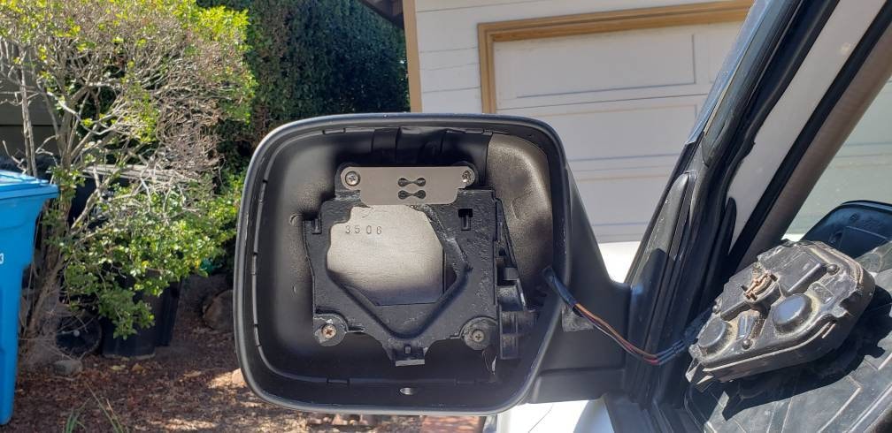 Bracket to Fix Shakey Mirror on FJ80, FZJ80, LX450 With Bottom