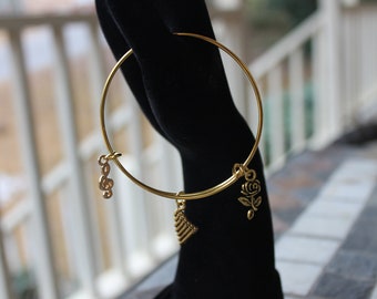 New!! Sigma Alpha Iota Bangle Bracelet - Gold