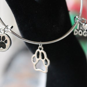 New!! Must Love Dogs Collection Bangle Bracelet - Silver