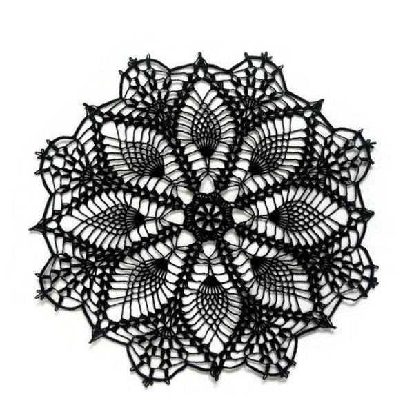 Centrino di pizzo nero Diadema, centrotavola all'uncinetto, centrino acchiappasogni, copritavolo in pizzo, decorazioni gotiche, decorazioni per feste di Halloween, 10" o 12 pollici