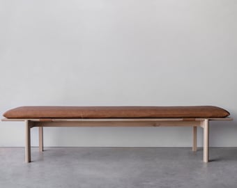 Opia bench