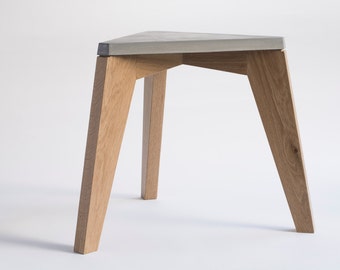 Concrete and Oak wood table/stool