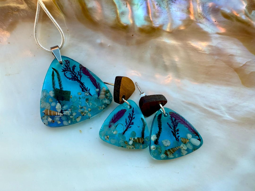 Australian Seaweed and Rocky Shell Reef Earrings and Necklace - Etsy ...