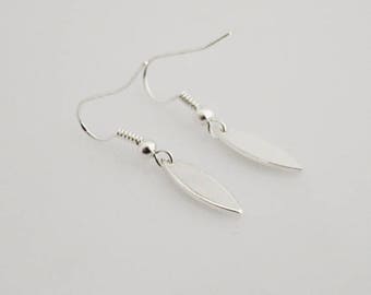 Simple silver earrings  - Petite earrings - boho earrings - hippie earrings