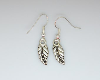 Leaf earrings - boho earrings - hippie - petite dangle earring
