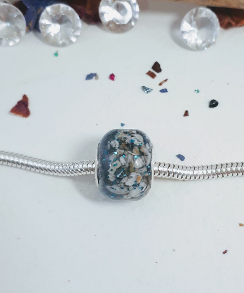 pet ashes bead Cremation bead cremation ashes charm Cremation Full ashes bead with pet ashes and glass shards