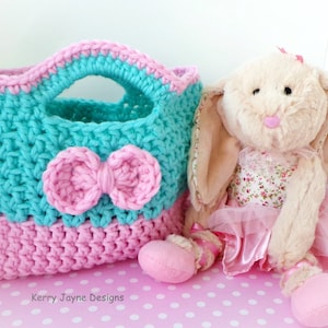 CUTIE BOW Crochet Bag Pattern By Kerry Jayne, Girls Crochet Bag pattern Tote bag pattern Easter bag pattern Girls crochet purse pattern USA