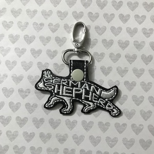 German Shepherd Text Fill Keychain