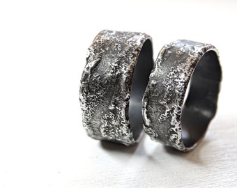 unique wedding rings silver, silver wedding bands rustic, richly structured rings, silver commitment rings, cool wilderness rings